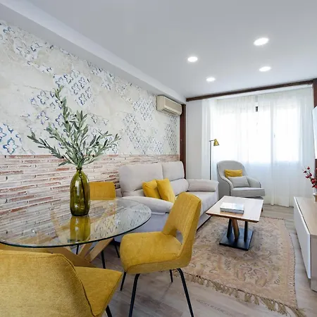 Royal View Apartament *