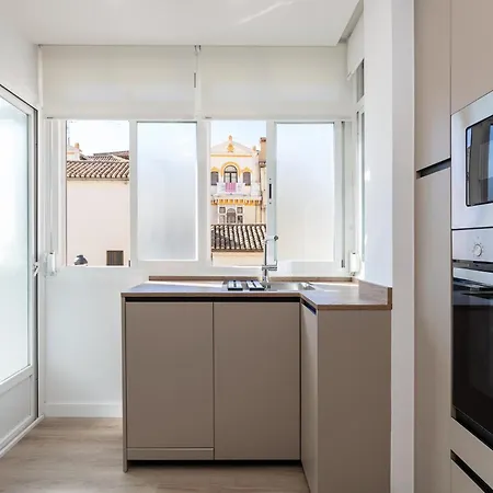 Royal View Apartment