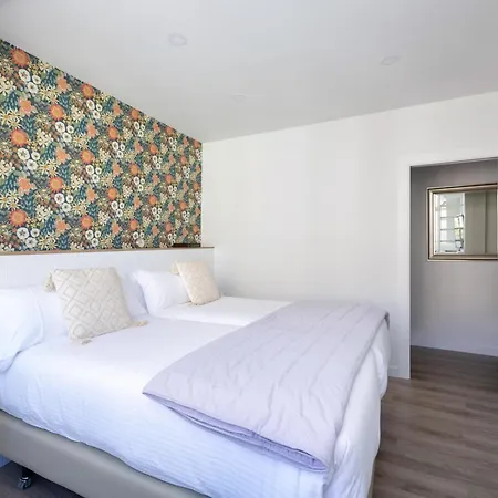 Royal View Apartment