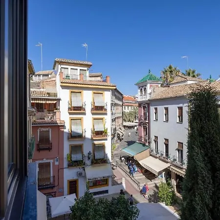 Royal View Apartament *